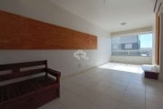 Apartamento 2 dormitórios andar alto, elevador, vista livre, vaga coberta, no bairro Cristal