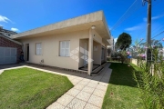 Casa com 4 dormitórios/quartos em Coqueiros - Florianópolis/SC.