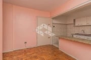 Apartamento com 2 dormitórios e 1 vaga de garagem em ótima localização.