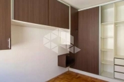 Baixou o preço.Apartamento de um (01)  dormitório/quarto entre as Av. Ipiranga (Bourbon) e Bento Gonçalves 