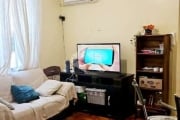 Apartamento de 01 dor com garagem.