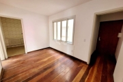 Apartamento de 02 dormitórios  no bairro Cidade Baixa.