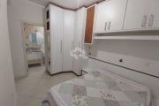 Apartamento a venda Canasvieiras 2 Dormitórios a 100mts do mar.