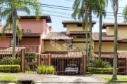 Casa Cond 4 dormitórios patio privativo  4 garagens  infra de Clube