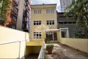 Casa com 3 Quartos e 4 banheiros à Venda, 258 m²