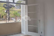 Apartamento em Auxiliadora