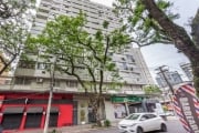 Apartamento com 3 dormitórios  na Dr. Timóteo esquina com a 24 de Outubro, reformado, ótima orientação solar