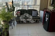 Apartamento no Cambuci  com 79m² com 2 dormitórios, sendo 1 suíte, andar alto, varanda, 2 vagas.