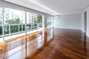 Apartamento em Perdizes com 158m², 3 dormitórios, sendo 1 suíte, 2 vagas, lazer.