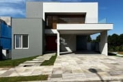 CASA COM ESTILO CONTEMPORÂNEO E ALTO PADRÃO CONSTRUTIVO