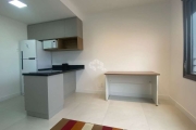 Apartamento studio com 25m² na Av. João Pessoa.