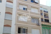 vende amplo JK andar alto desocupado mobiliado com vista sol, silencioso.