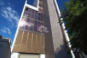 Sala com terraço junto ao Hospital Moinhos de Vento