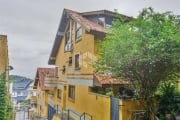 Casa em condomínio 3 quartos no Jardim Isabel