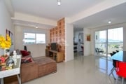 APARTAMENTO DUPLEX À VENDA COM 3 SUÍTES E 2 VAGAS DE GARAGEM NO BAIRRO ESTREITO EM FLORIANÓPOLIS/SC