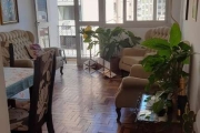 Apartamento com na Demétrio Ribeiro....