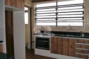 Apartamento para venda  com 2 dormitórios no bairro Cristal , Porto Alegre, RS.