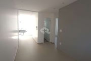 Apartamento em Santa Teresinha com 2 dormitórios e 1 vaga