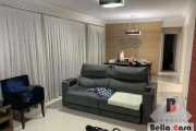 Apartamento com 3 dormitórios 1 suite , 2 banheiros 1 sala com varanda