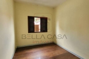 Apartamento para Locação - 2 dormitórios - com quintal