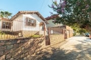 Casa para venda  no Bairro Chácara das Pedras em Porto Alegre