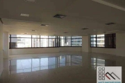 Conjunto Comercial (3.520m²), 7 Banheiros, 10 Vagas. Ao lado do Shopping D&amp;D