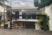 Casa com 3 quartos à venda na Alameda Raimundo Corrêa, 156, Boa Vista, Porto Alegre