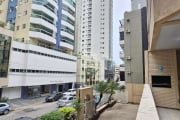 Apartamento 100m do mar no coraÇÃo da meia praia, Meia Praia, Itapema - SC