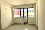 Excelente Sala Comercial com Ar condicionado e Sacada no Centro de SJCampos!