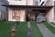 Casa em Condomínio à Venda em Mogi das Cruzes-SP, Condominio Arua Brisas: 4 Quartos, 1 Suíte, 2 Salas, 2 Banheiros, 4 Vagas, 143m².