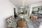 Apartamento diferenciado com 3 dormitórios sendo 1 suíte, à venda no edifício Portal d'Antares em Balneário Camboriú