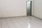 Loja para venda possui 45m² - Centro - Mesquita - RJ