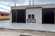 Linda Casa com Piscina a Venda em Itanhaem