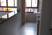 Apto semi-mobiliado. Muito bonito e bem localizado, com 37m² e 1 vaga.