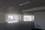 Conjunto Comercial/Sala para alugar, 960m² - Alphaville, Barueri