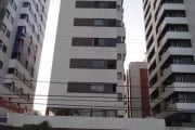 Apartamento com 3 quartos sendo 1 suíte, para alugar beira-mar de Olinda.