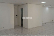 Conjunto comercial com 60m²