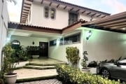 Casa de Condomínio com 5 Quartos para alugar, 430m² - Butantã