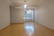 Oportunidade! Apartamento reformado! Vago!