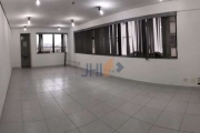 Conjunto comercial de 32m² para locação, ótima localização!