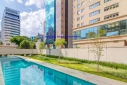 Apartamento Studio MOBILIADO 29m², 01 dormitório, 01 banheiro e 01 vaga na garagem.  Condomínio com portaria e segurança, piscina, academia