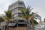 Prédio Comercial 1.090m², 01 cozinha e 11 banheiros.  Excelente localização entre as Ruas Cruzeiro, James Holland e Anhanguera.