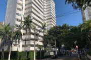 Apartamento 134,08m², 04 dormitórios (sendo suítes), 05 banheiros e 03 vagas na garagem.  Condomínio com portaria, segurança, piscina, churrasqueira,