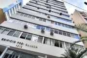 Conjunto Comercial 182m² 08 salas e 02 banheiros.  Condomínio com segurança e portaria.  Excelente localização