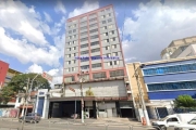 Conjunto Comercial 236m², sala ampla, 04 banheiros, copa e 02 vagas na garagem.  Condomínio com recepção e segurança 24hrs.  Excelente localização.