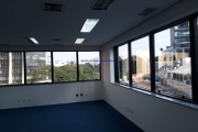 Conjunto Comercial 280m², 03 banheiros e 08 vagas na garagem.  Condomínio com recepção e segurança 24hrs.  Excelente localização.