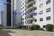 Apartamento 130m², 03 dormitórios (sendo 01 suíte), 02 banheiros e 02 vagas na garagem.   Condomínio com portaria, segurança 24hrs, piscina.