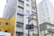 Apartamento 90m², 02 dormitórios e 01 banheiro.  Condomínio com portaria 24hrs.   Excelente localização á 4 minutos andando para a estação do metrô