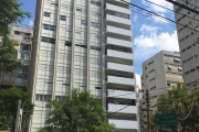 Apartamento 306m² 04 dormitórios (sendo suíte 01), 04 banheiros e 03 vagas na garagem.  Condomínio com portaria, segurança 24hrs, salão de festa