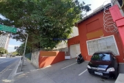 Casa Comercial 300m², 06 salas, 03 banheiros e 08 vagas na garagem;  Terreo: 03 salas , cozinha, 01 banheiro, 01 lavabo e quarto de empregada;